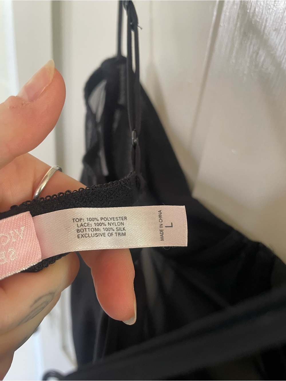 Victoria's Secret Vintage Black Chemise Slip Cream Lace Silk Sexy Adjustable - Picture 5 of 10